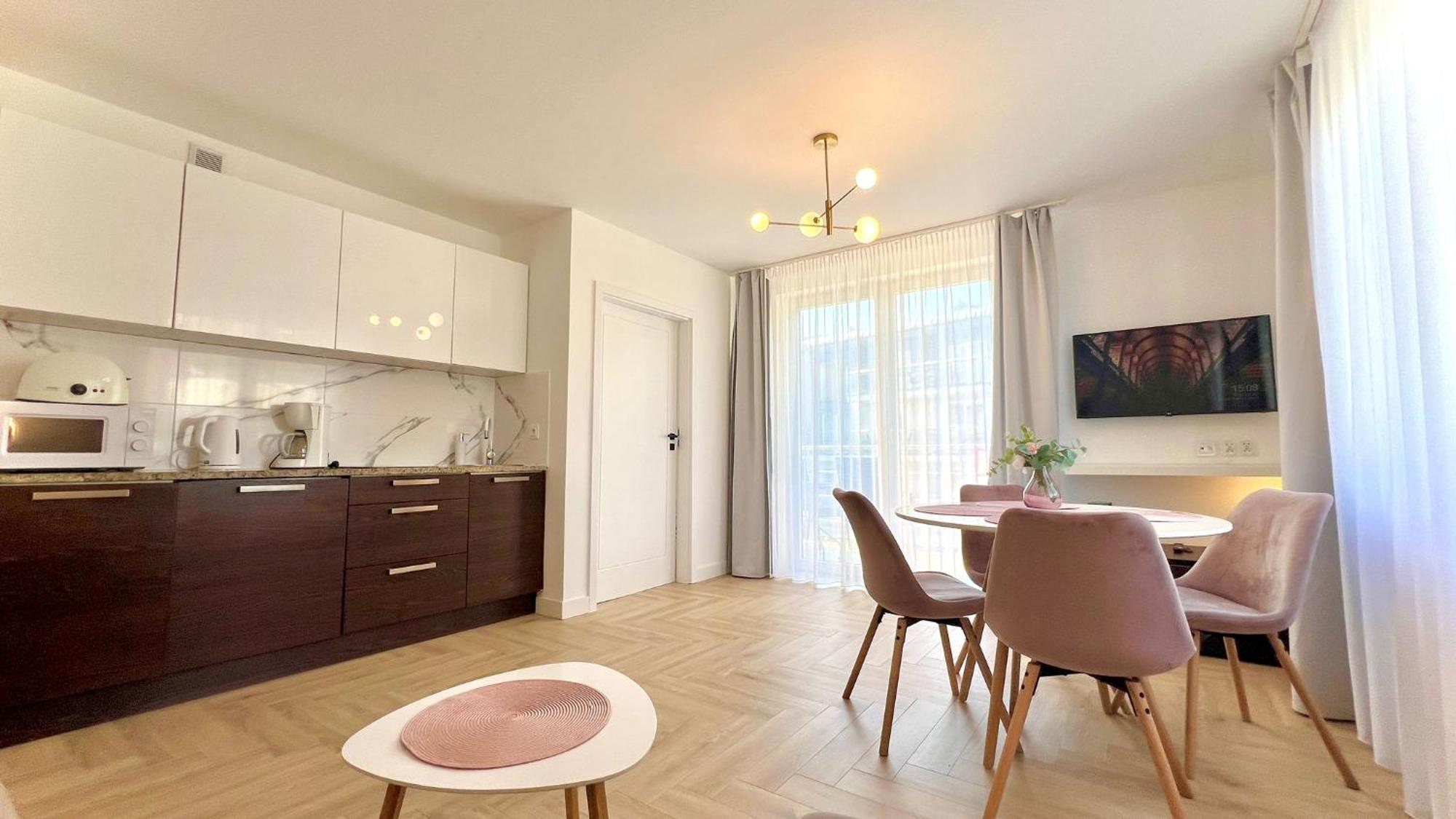 Apartamenty 45Qm Przy Plazy Beach シフィノウイシチェ エクステリア 写真