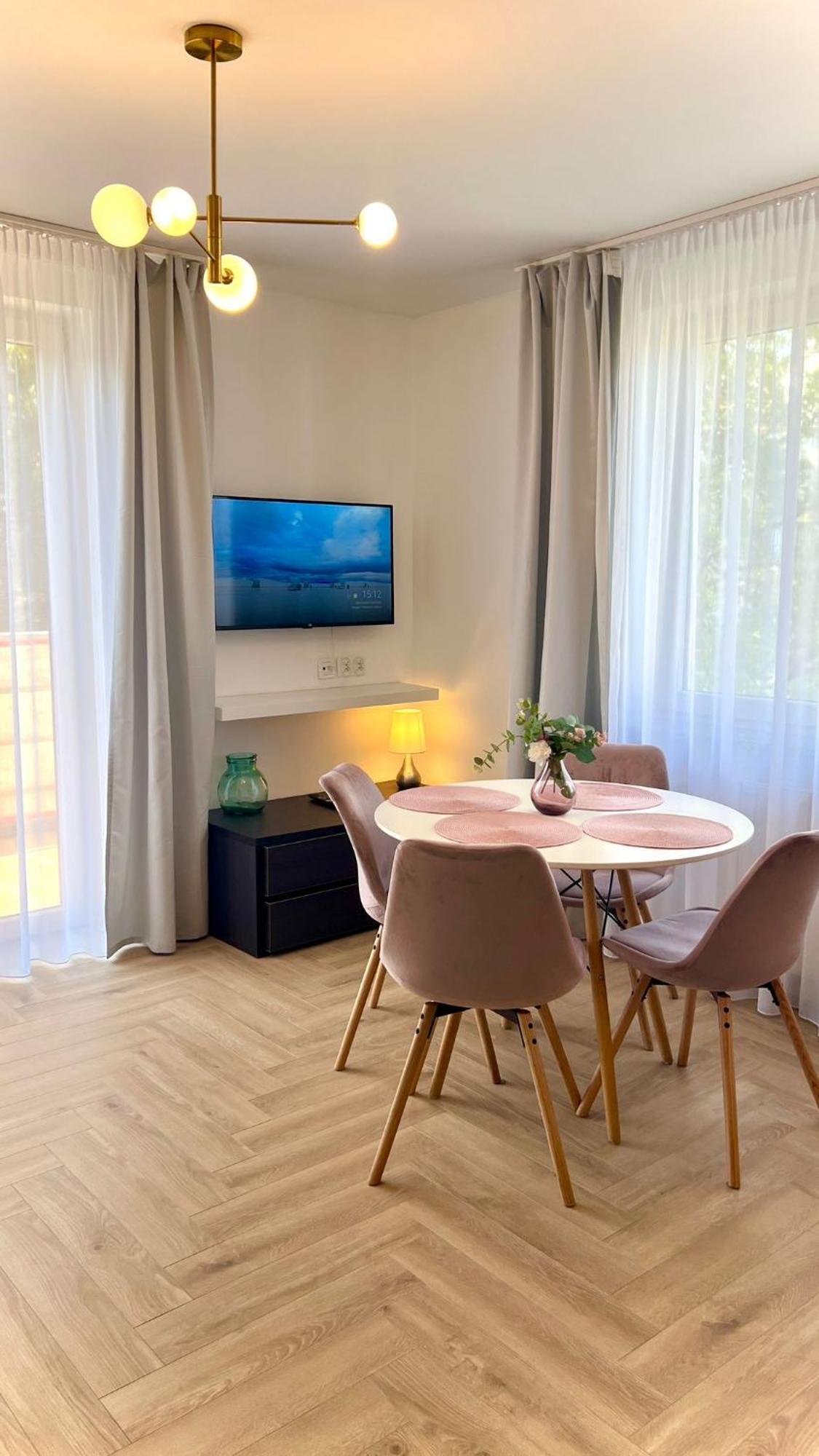 Apartamenty 45Qm Przy Plazy Beach シフィノウイシチェ エクステリア 写真